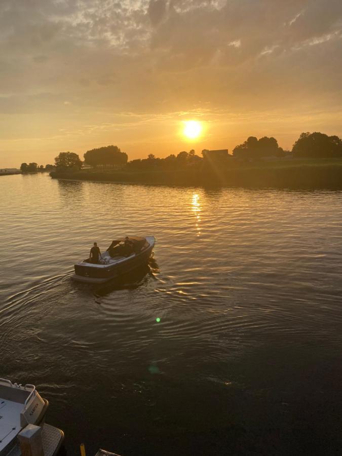 B&B Ganzendiep Aan Het Water Grafhorst Екстер'єр фото